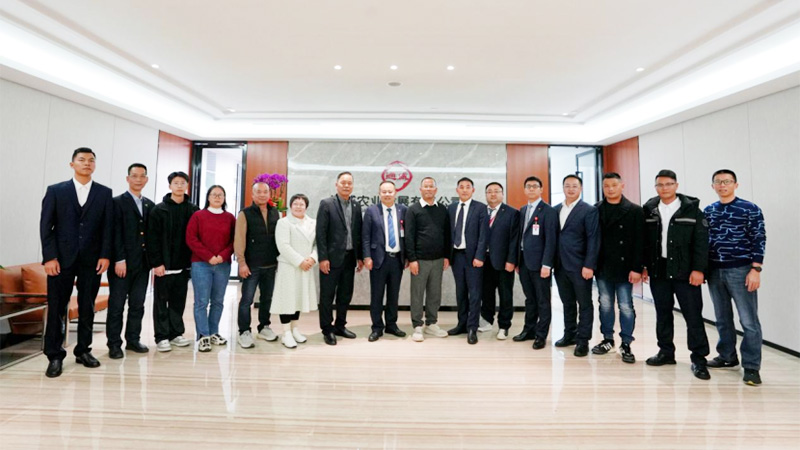 生生農(nóng)業(yè)集團(tuán)與通威展開深入交流，共謀合作發(fā)展新篇章