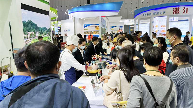 老廣最愛吃的鯇魚，如何完美實(shí)現(xiàn)從鮮活到預(yù)制菜的轉(zhuǎn)換？